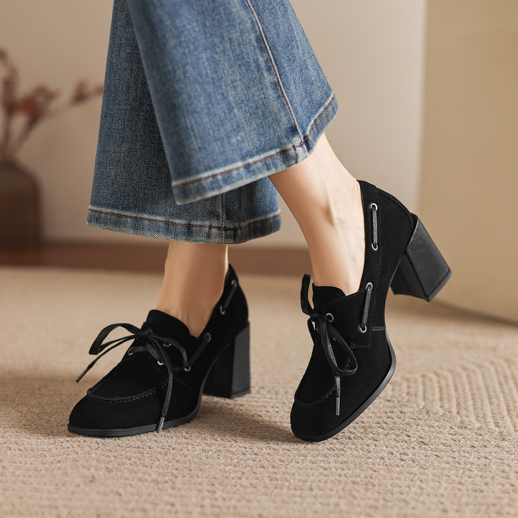 Deep Mouth Brogue High Heel Shoes - Image 3