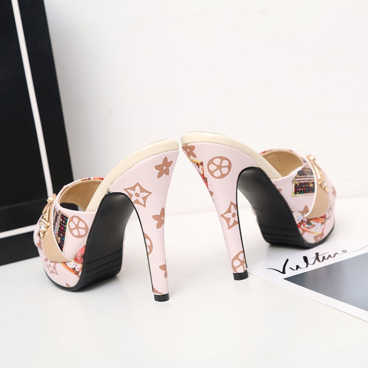 Sport Sandals with PU Upper and Closed Toe - Image 3