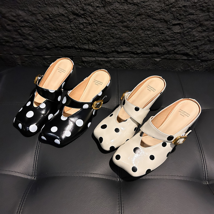 Women's High Heel Closed Toe Slippers with Polka Dot Print - Image 4
